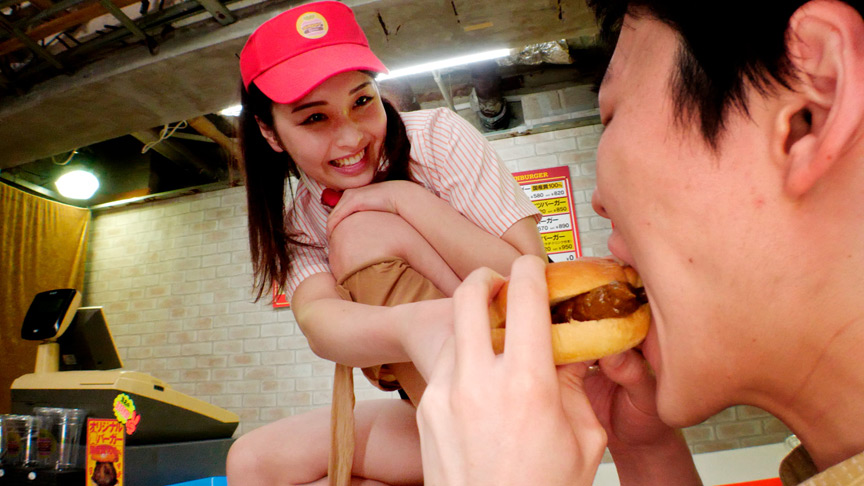愛沢玲香